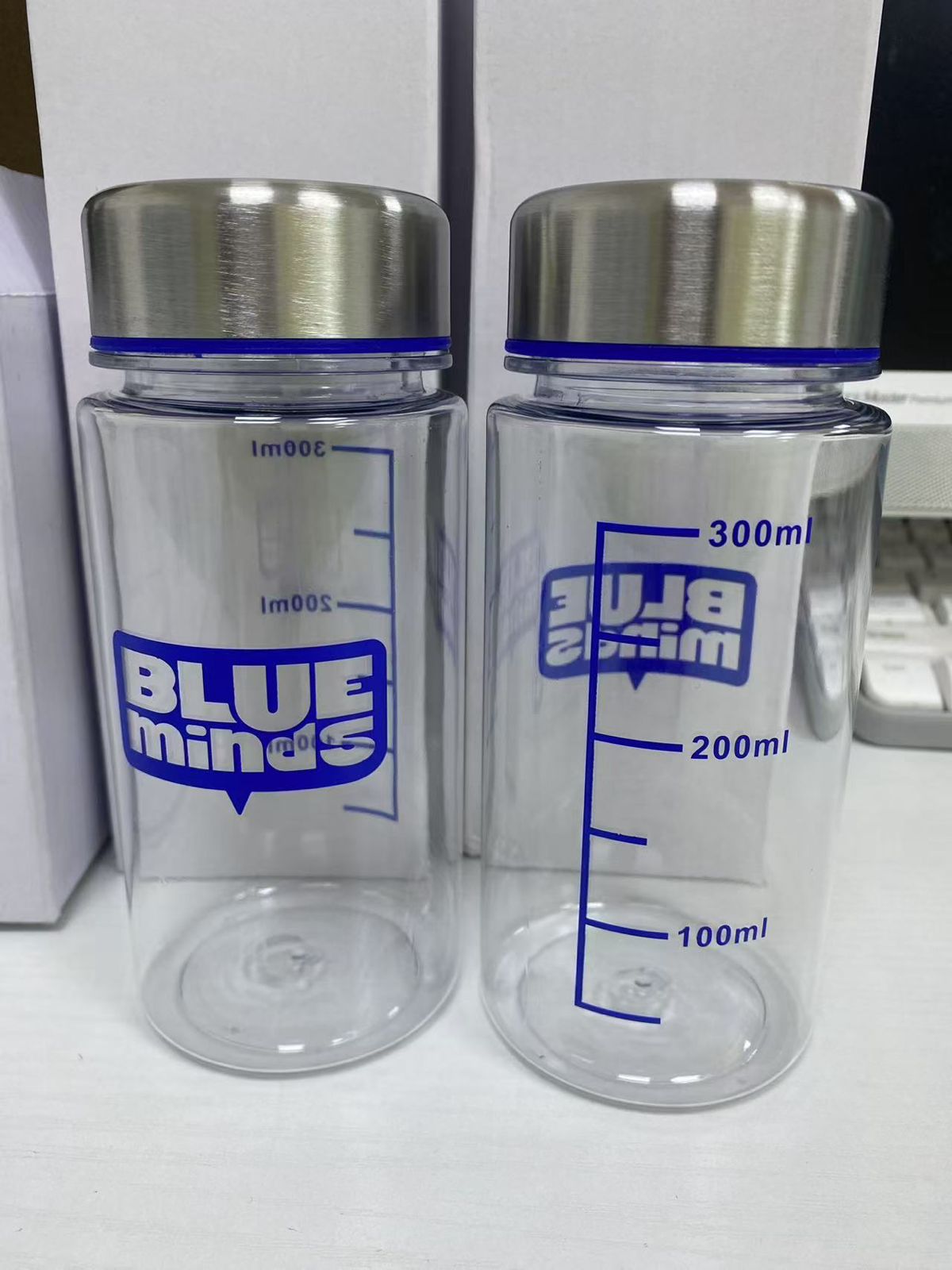 Blue Minds Shaker